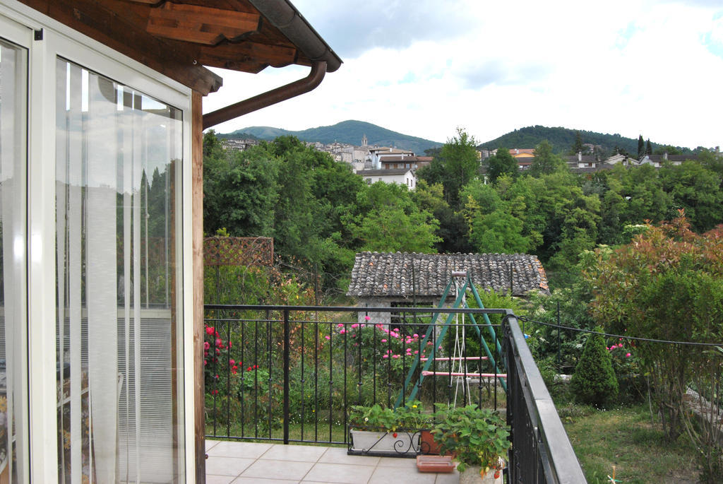 Bed and Breakfast Emily à Stroncone Extérieur photo