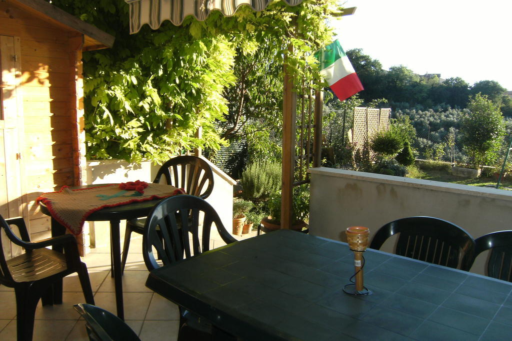 Bed and Breakfast Emily à Stroncone Extérieur photo