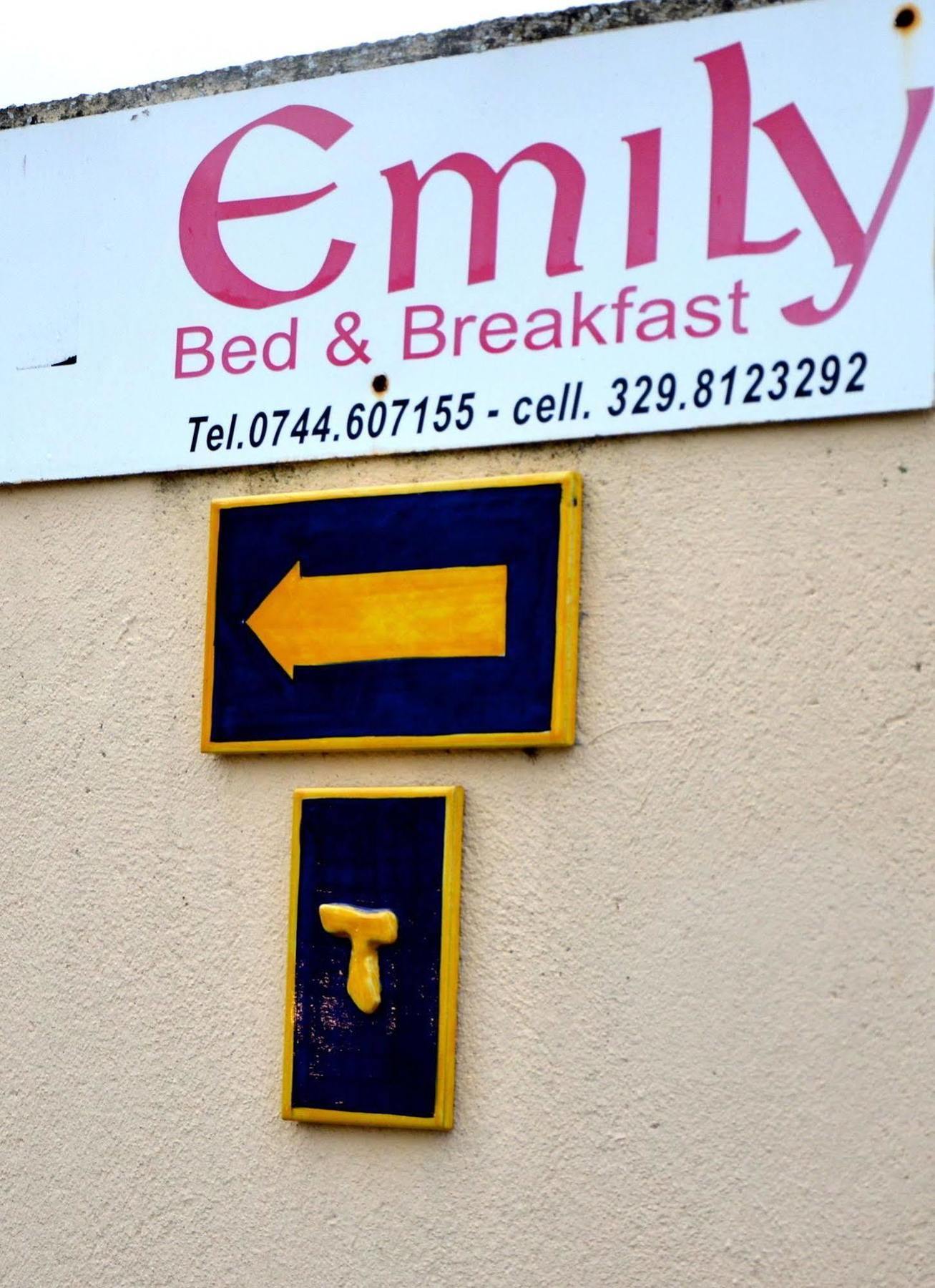 Bed and Breakfast Emily à Stroncone Extérieur photo